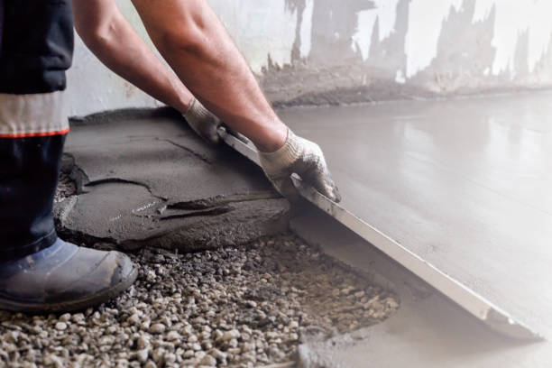 Best Commercial Concrete Services in Four Bridges, OH